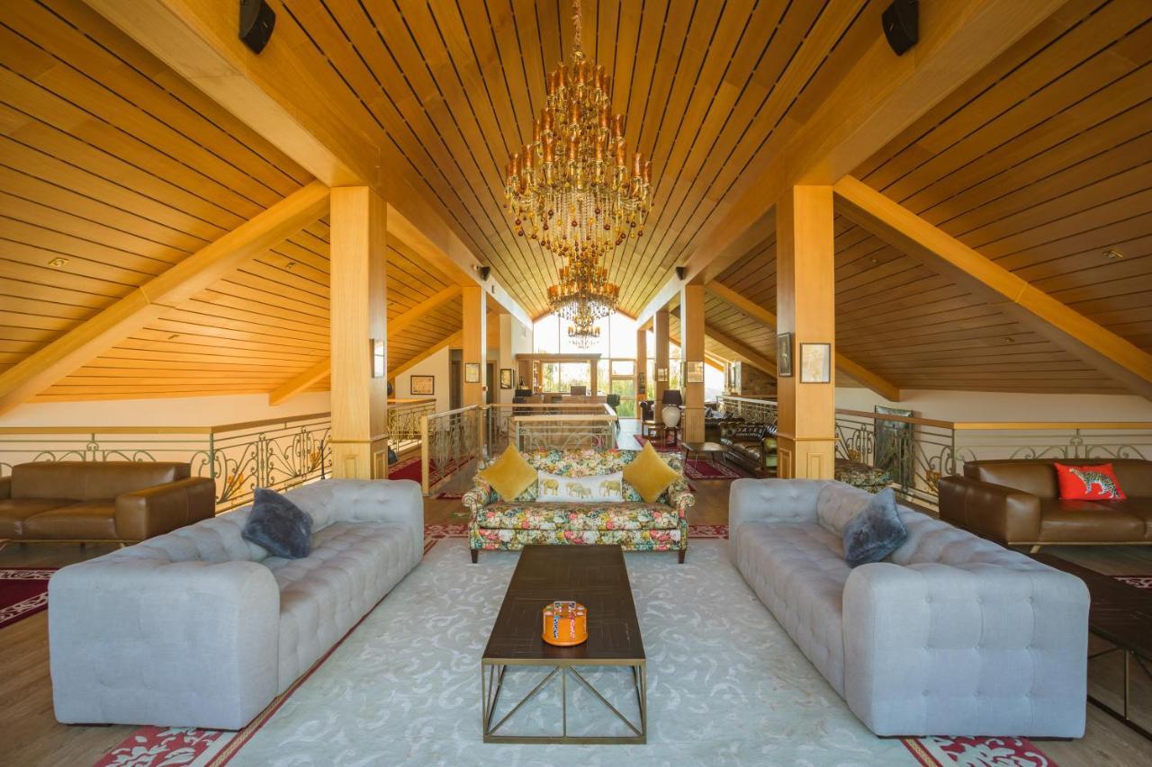 Le Palais Des Cerisiers Hotel Азру Екстериор снимка